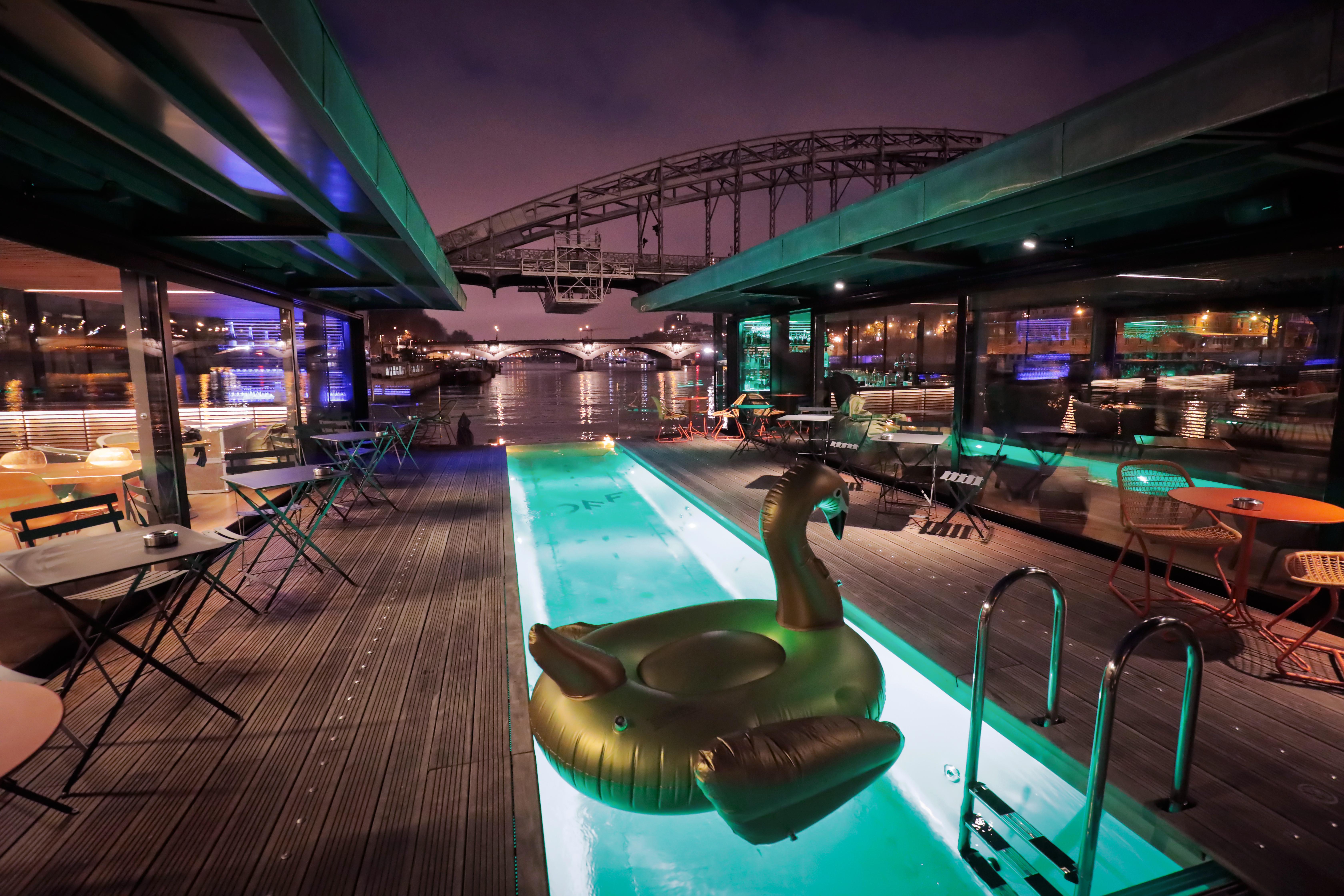 ออฟ ปารีส แซน Hotel ภายนอก รูปภาพ
